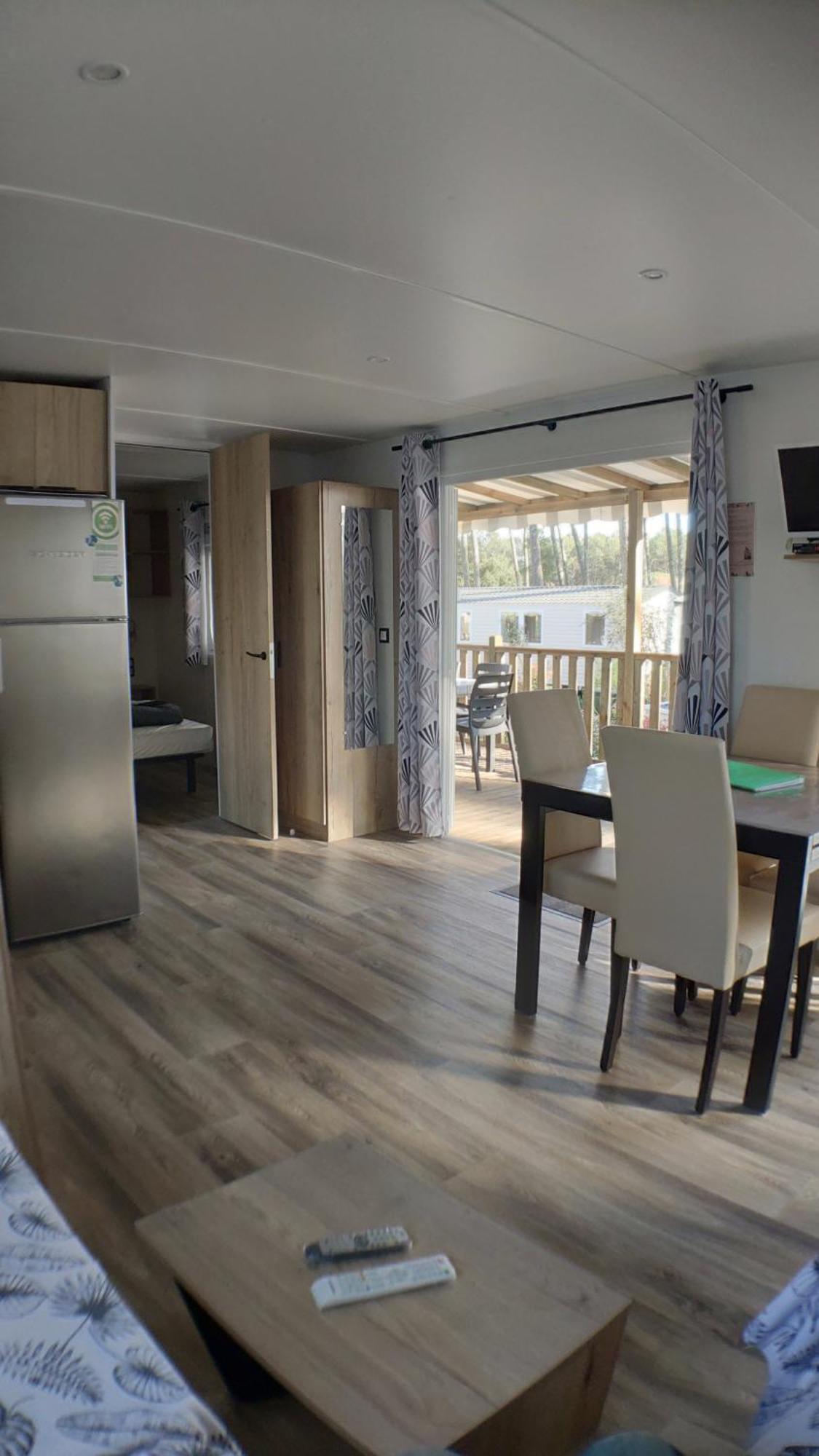 Mobil Home Tout Confort - Cote Landaise Сен-Жульєн-ан-Борн Екстер'єр фото